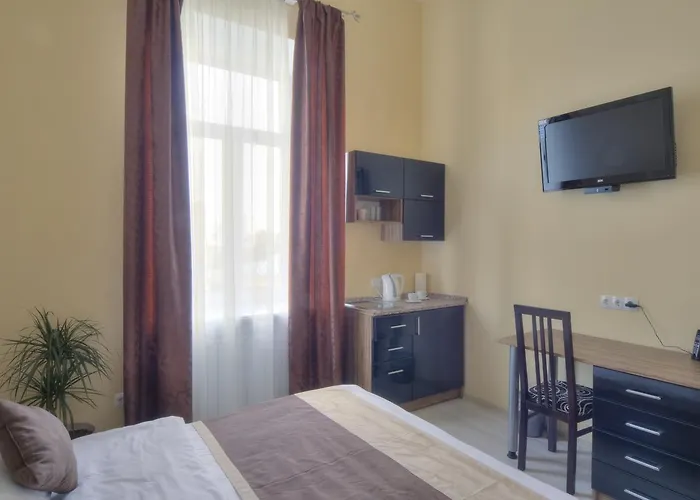 Best Season Apart Hotel